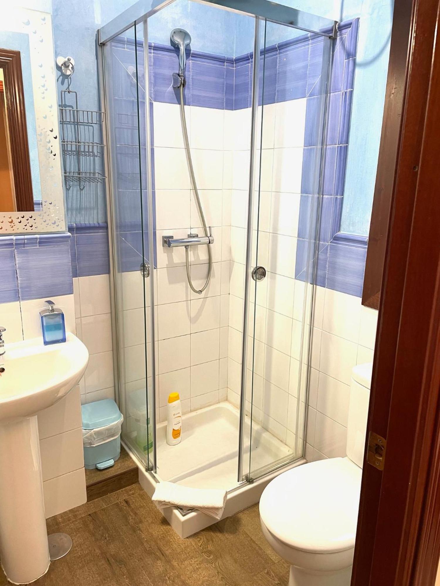 Apartamento Centro Plaza Salvador, Wifi Free& Parking Opcional Seville Ngoại thất bức ảnh
