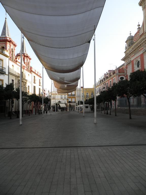 Apartamento Centro Plaza Salvador, Wifi Free& Parking Opcional Seville Ngoại thất bức ảnh